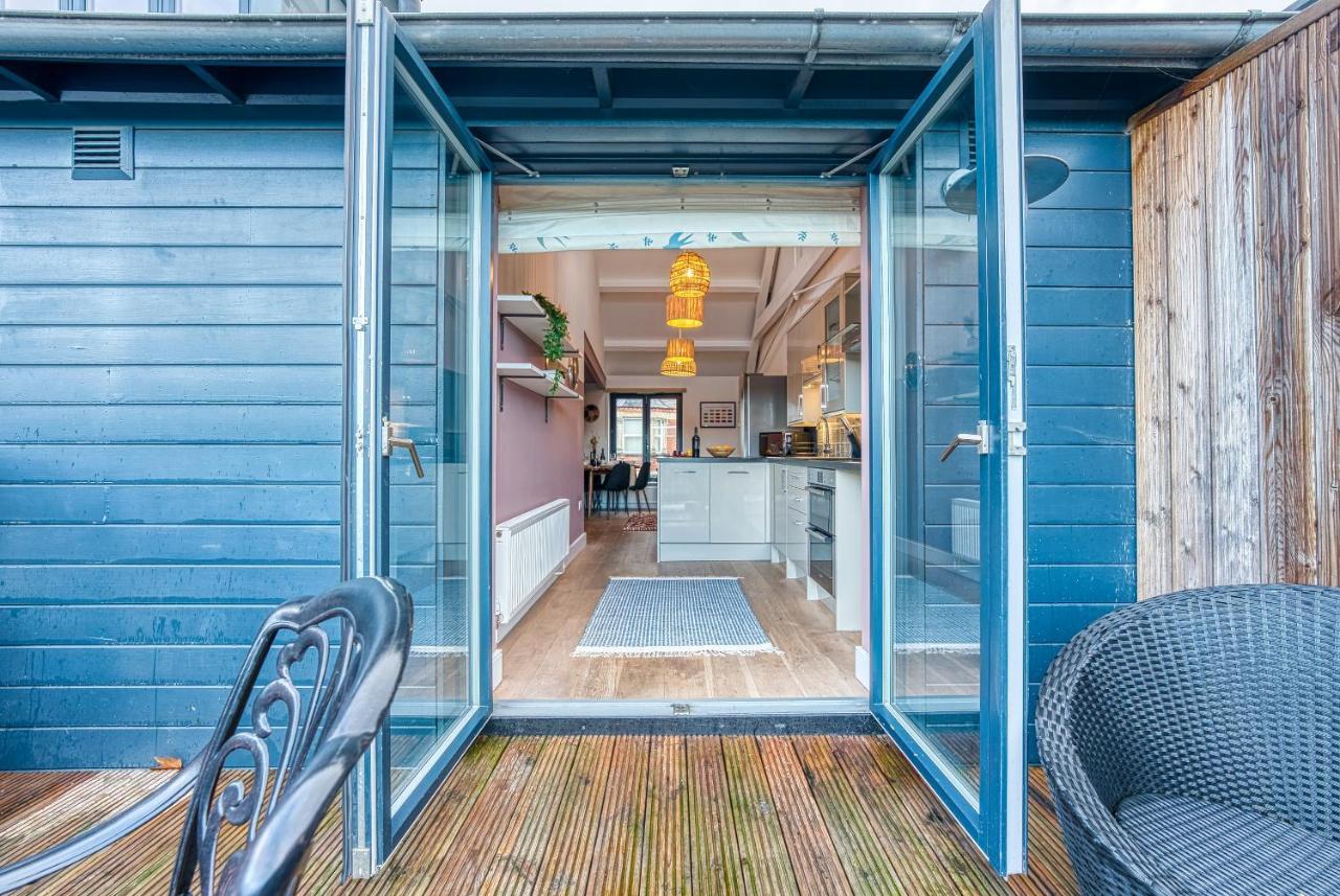 Ashcroft Loft By Timeless Stays - Stunning 3 Bedroom, 2 Bathrooms, Charming Central Apartment Featuring A Balcony Cirencester Exterior foto